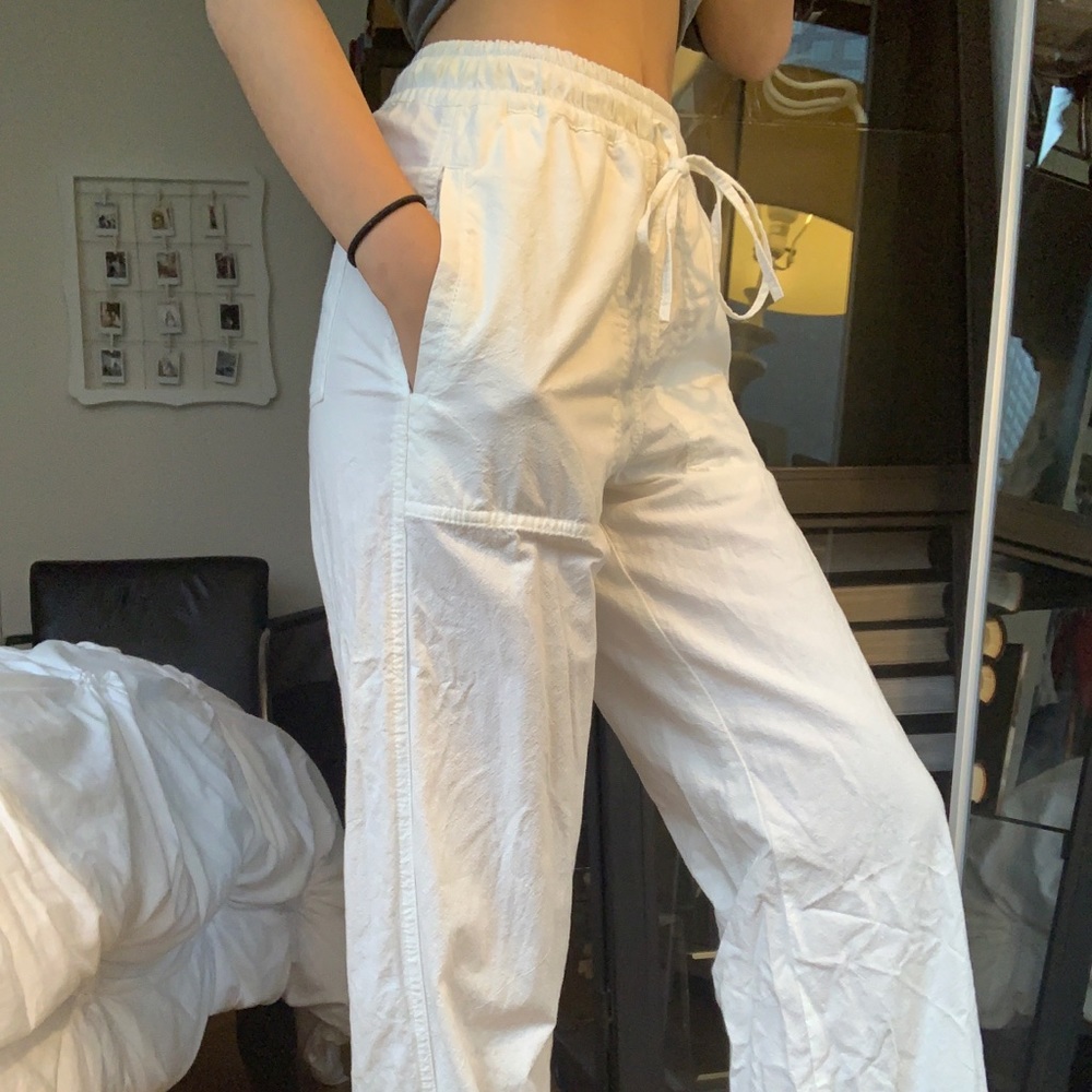 ❤️SOLD❤️ARITZIA cream pants